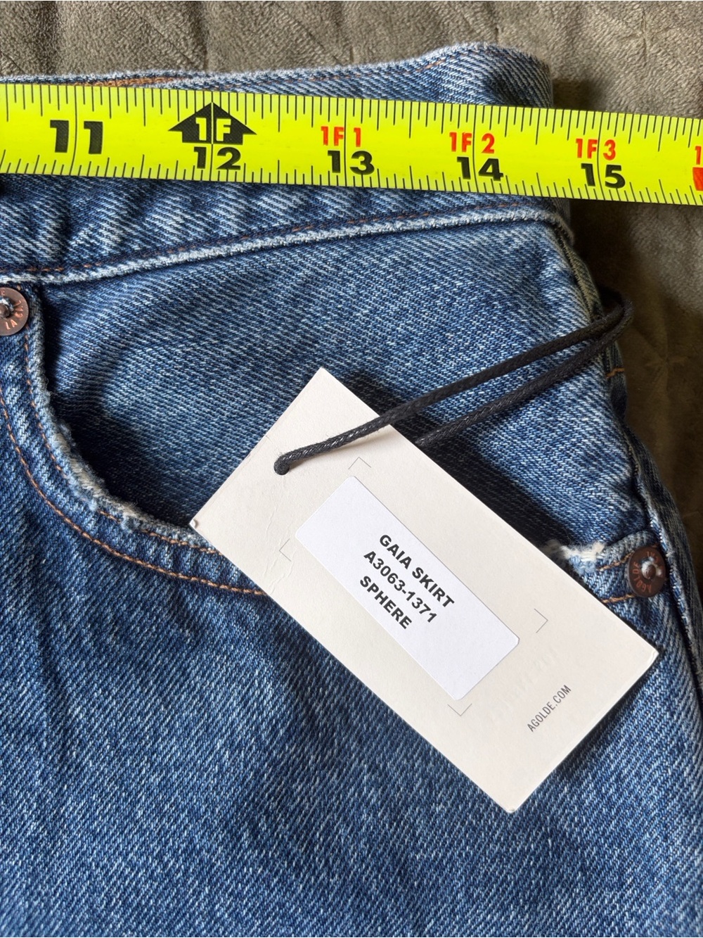 AGOLDE Gaia Denim Midi Skirt in Sphere size 27 front slit quiet luxury capsule - Picture 8 of 10